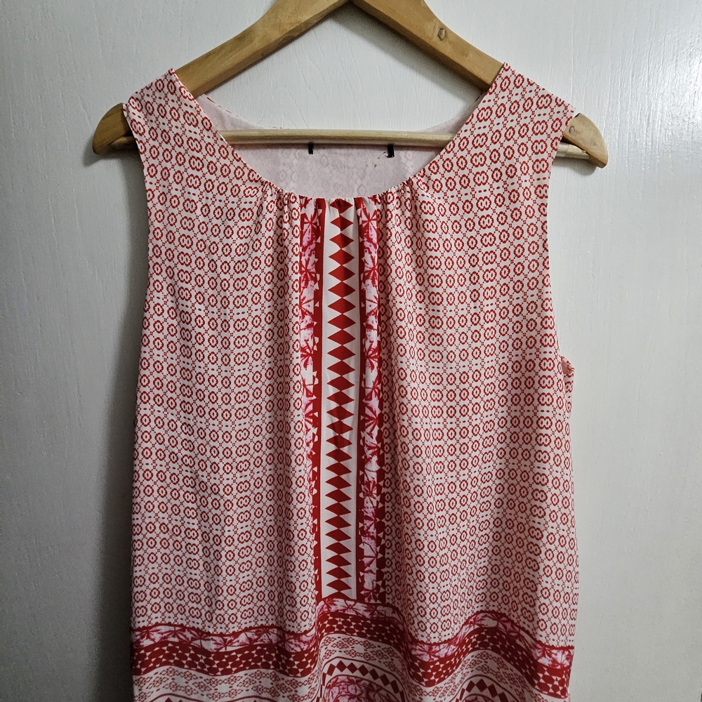 Rose & Olive Red and White Patterned Blouse
